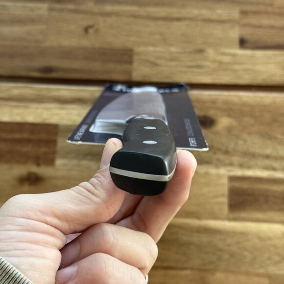 NWT Henckels Everpoint 8-in Triple Rivet Stainless Steel Chef Knife Fine Edge - Picture 5 of 7